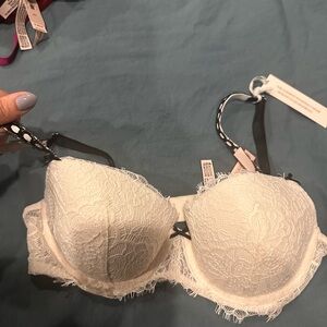 VS push up bra